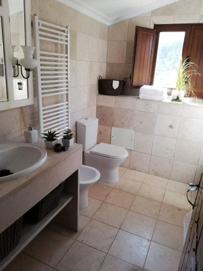 Quinta Do Cavaleiro Ao Sol - Um Lugar Ao Sol Guest House Catraia de Sao Paio Ngoại thất bức ảnh